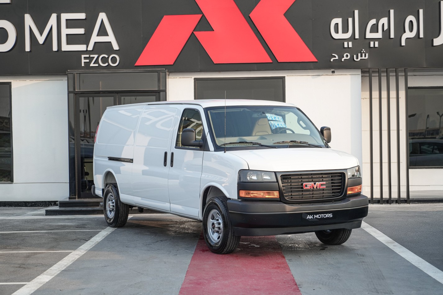 GMC Savana 3500 Extended Wheel Base